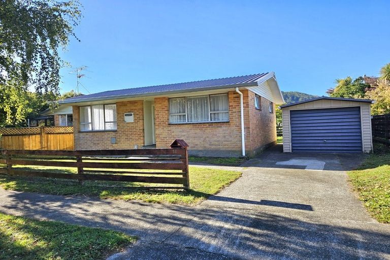 Photo of property in 14f2- William Booth Grove, Trentham, Upper Hutt, 5018