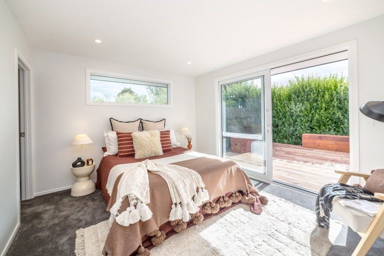 Photo of property in 9 Macrocarpa Lane, Carterton, 5713