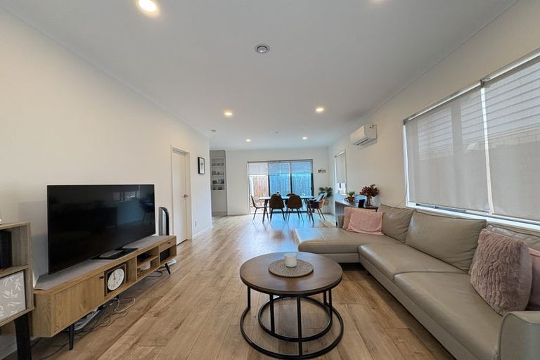 Photo of property in 1b Cromdale Avenue, Howick, Auckland, 2010