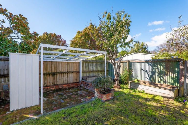 Photo of property in 2/52 Barrington Street, Somerfield, Christchurch, 8024