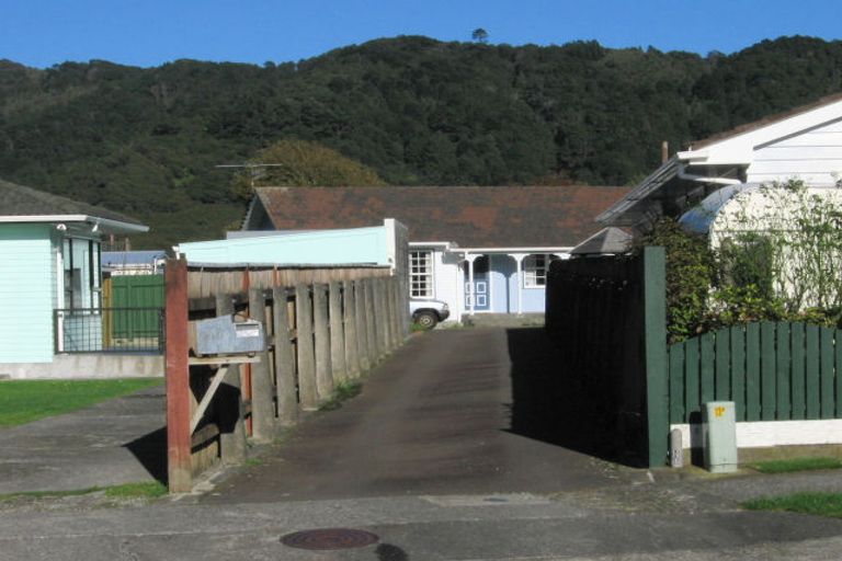 Photo of property in 3 Kawatiri Grove, Wainuiomata, Lower Hutt, 5014