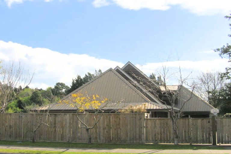 Photo of property in 86 Carlton Street, Bellevue, Tauranga, 3110