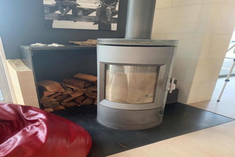 Photo of property in 17 Bay Heights, Governors Bay, Lyttelton, 8971