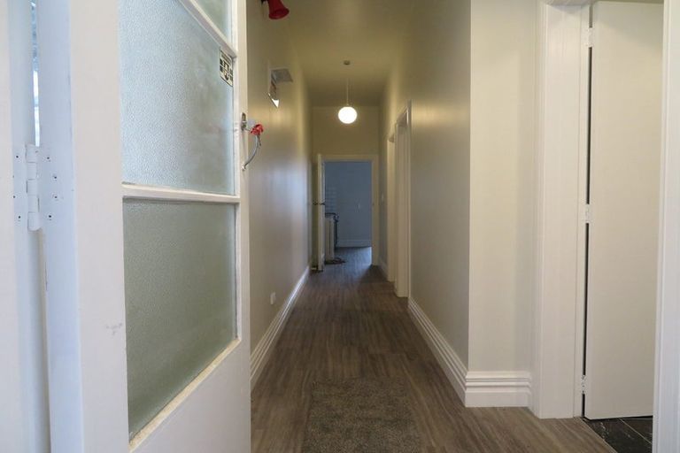 Photo of property in 2 Telford Terrace, Oriental Bay, Wellington, 6011