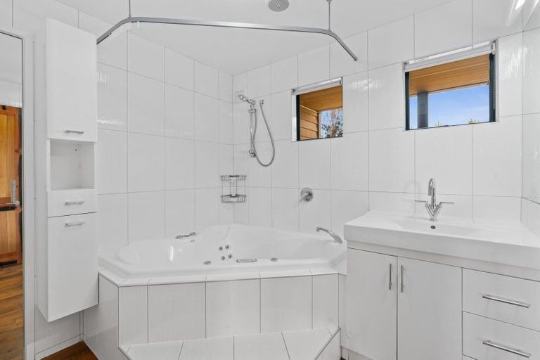 Photo of property in 46 Ballantyne Road, Wanaka, 9305