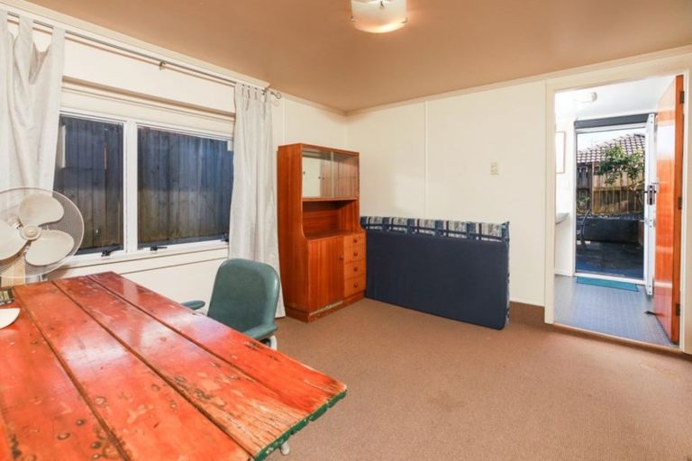 Photo of property in 67 Newcastle Road, Dinsdale, Hamilton, 3204