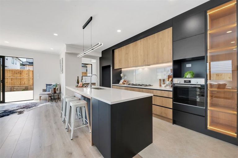 Photo of property in 14 Koromeke Street, Flat Bush, Auckland, 2019