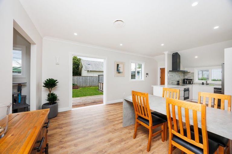 Photo of property in 7 Pirie Street, Palmerston North, 4410
