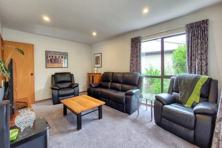 Photo of property in 14 Strauss Place, Somerfield, Christchurch, 8024