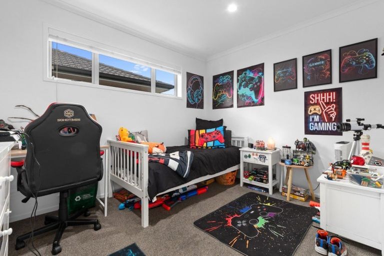 Photo of property in 36 Landing Drive, Pyes Pa, Tauranga, 3112