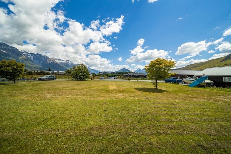 Photo of property in 13 Old Dairy Close, Glenorchy, 9372
