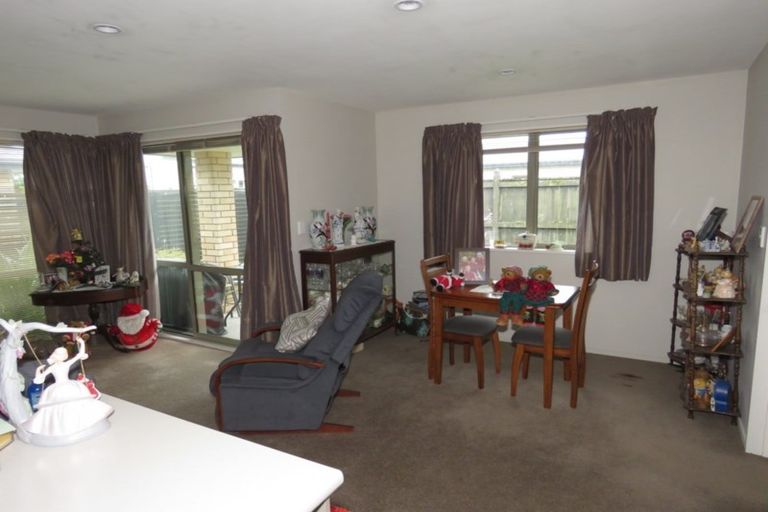 Photo of property in 15b Queen Street, Westport, 7825