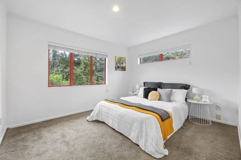 Photo of property in 15a Katrina Place, Massey, Auckland, 0614