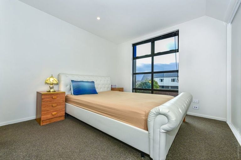 Photo of property in 8/68 Barbour Street, Waltham, Christchurch, 8011
