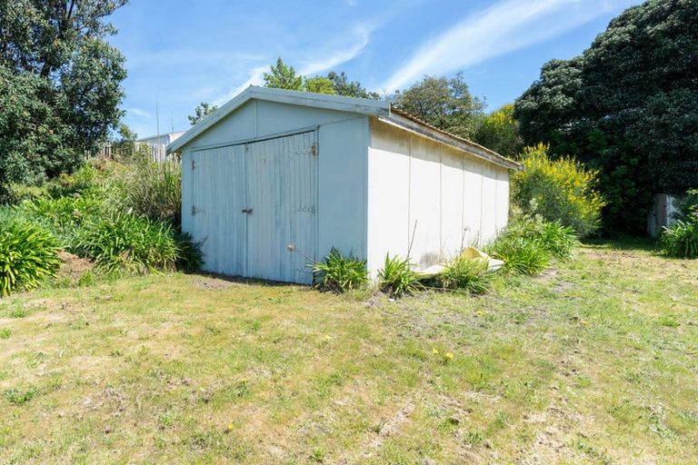 Photo of property in 7 Kent Avenue, Waitarere Beach, Levin, 5510