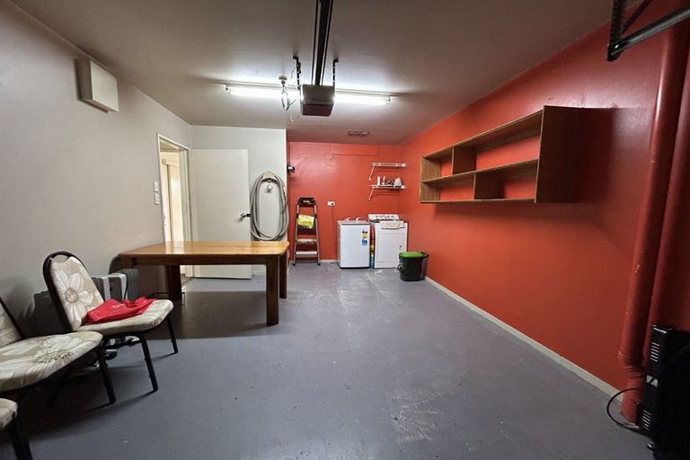 Photo of property in Lakeview Terrace, 24/14 Ambrico Place, New Lynn, Auckland, 0600