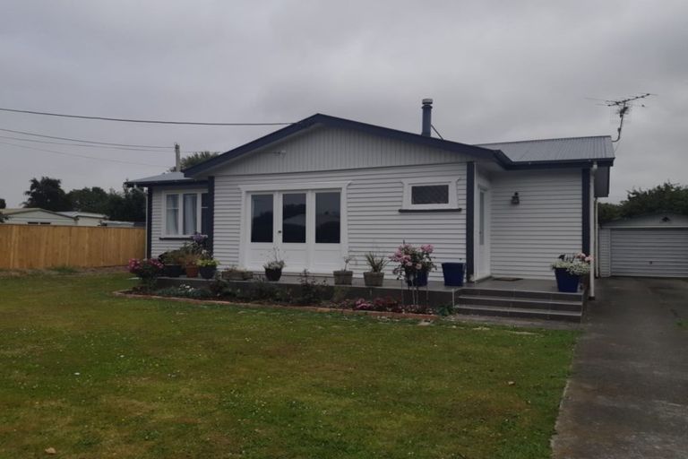 Photo of property in 26 Reading Street, Greytown, 5712