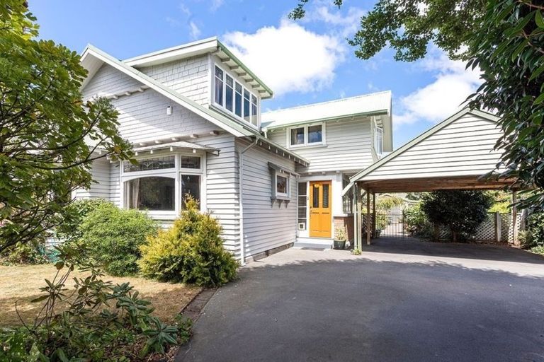 Photo of property in 177 Wilsons Road, Saint Martins, Christchurch, 8022