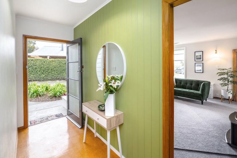 Photo of property in 15 Coddington Crescent, Masterton, 5810