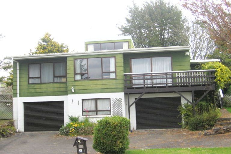 Photo of property in 6 Icarus Place, Sunnybrook, Rotorua, 3015