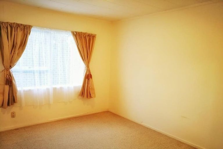 Photo of property in 79 Gardner Avenue, New Lynn, Auckland, 0600