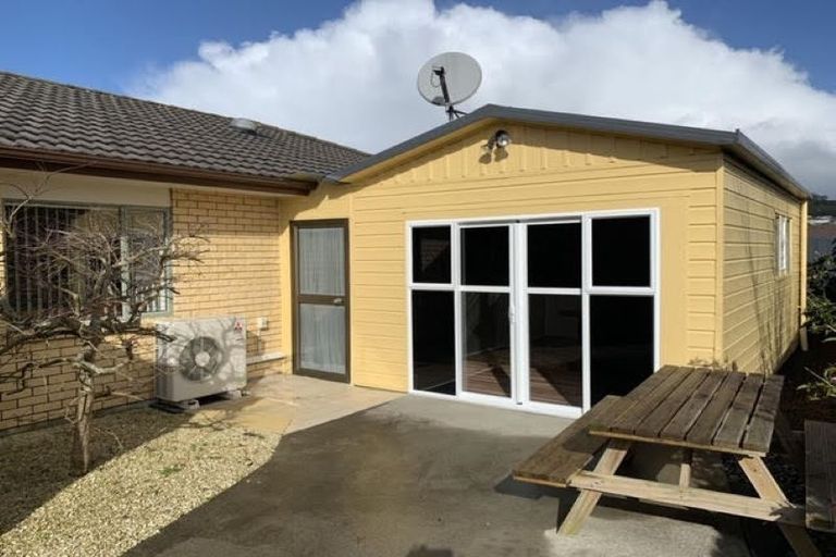 Photo of property in 37 Donegal Park Drive, Flat Bush, Auckland, 2019