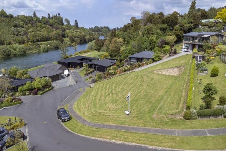Photo of property in 12 Stevenson Way, Rangatira Park, Taupo, 3330