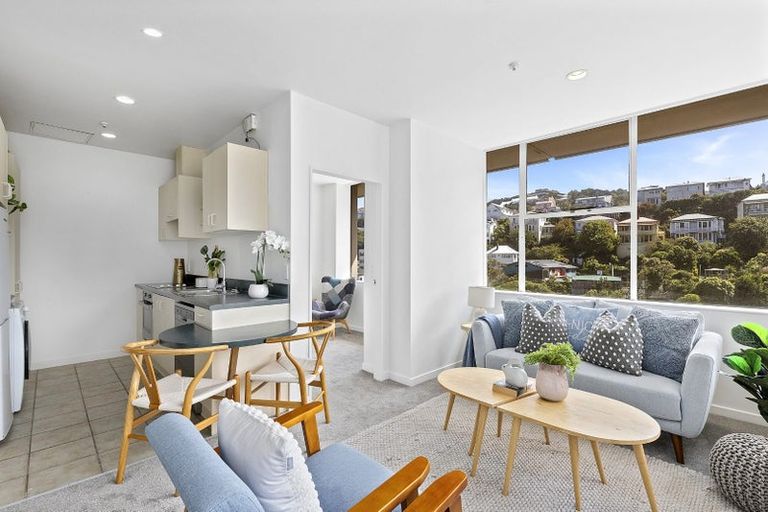 Photo of property in Terrace Tower Apartments, 8e/126 The Terrace, Wellington Central, Wellington, 6011