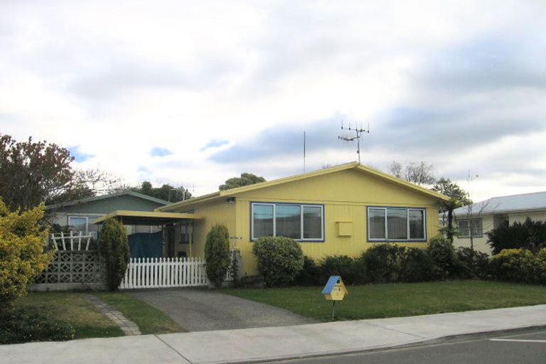 Photo of property in 7a Devonshire Place, Taradale, Napier, 4112