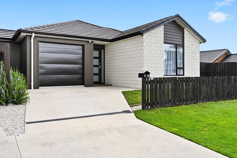 Photo of property in 24b Tokerau Drive, Rototuna North, 3210