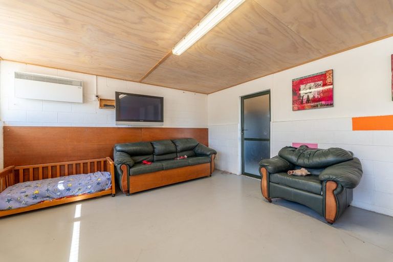 Photo of property in 96 Reservoir Road, Oamaru North, Oamaru, 9400