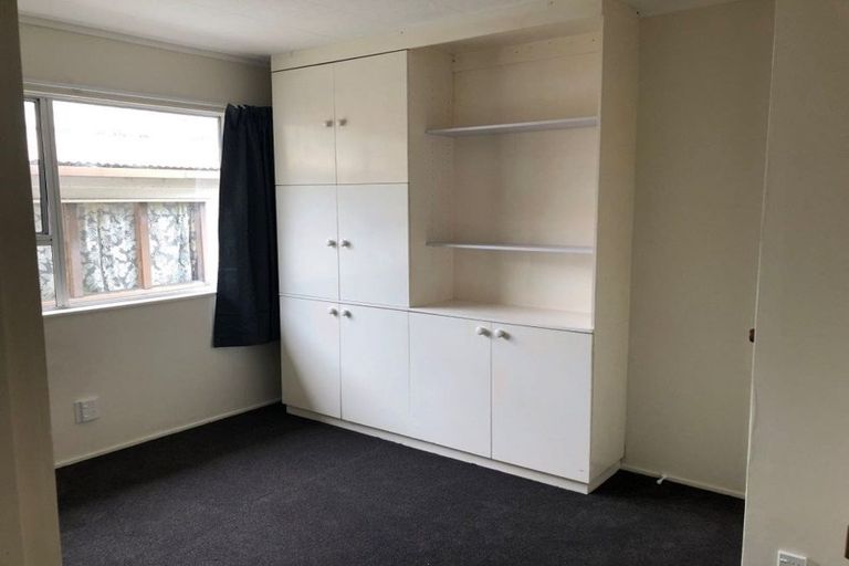 Photo of property in 57 Omapere Street, Whitby, Porirua, 5024