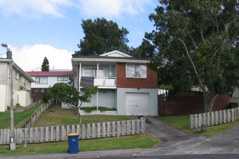 Photo of property in 20 Reverie Place, Massey, Auckland, 0614