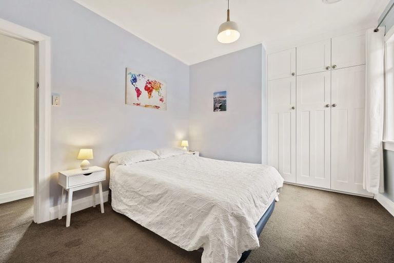 Photo of property in 109 Freyberg Street, Lyall Bay, Wellington, 6022