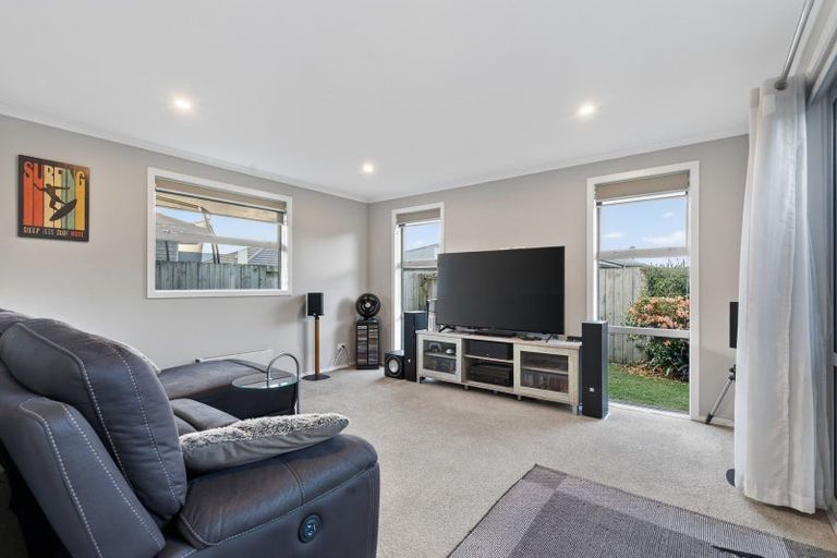 Photo of property in 17 Kanono Close, Papamoa Beach, Papamoa, 3118