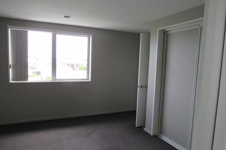 Photo of property in 172c Edgeware Road, Edgeware, Christchurch, 8013