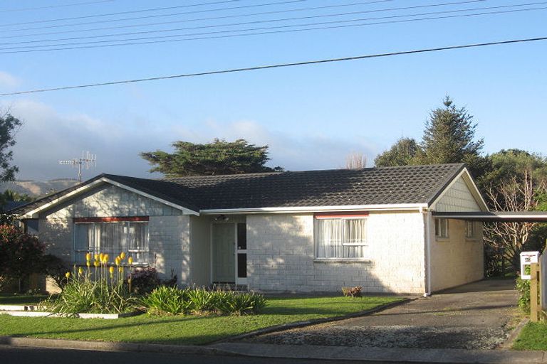 Photo of property in 20b Menin Road, Raumati South, Paraparaumu, 5032