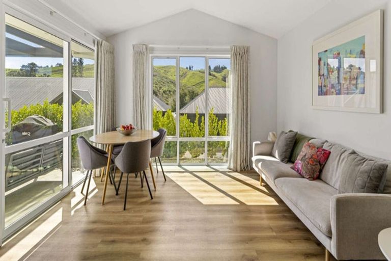Photo of property in 10e Village Lane, Stoke, Nelson, 7011