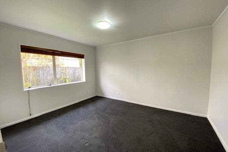 Photo of property in 30 Ben Nevis Place, Northpark, Auckland, 2013
