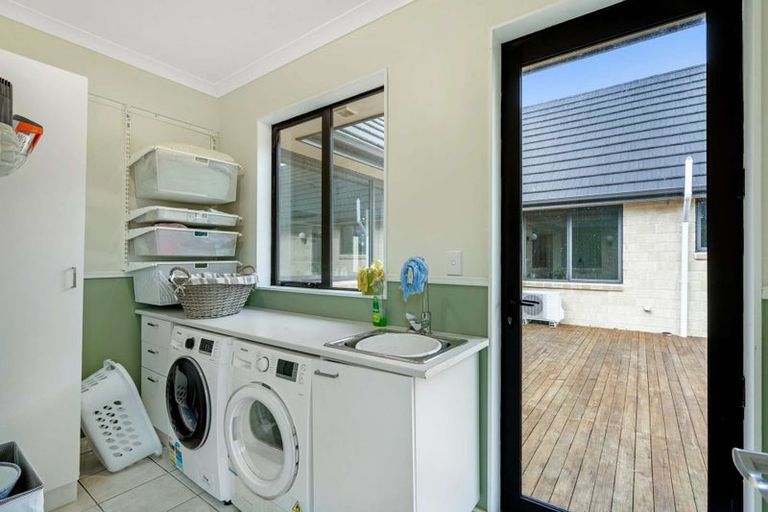 Photo of property in 275c Paparimu Road, Hunua, Papakura, 2583