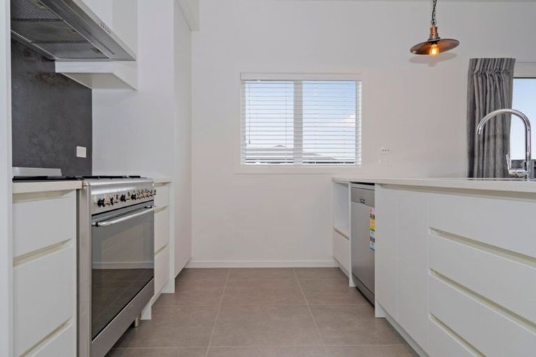 Photo of property in 91 Kupe Drive, Whitianga, 3510