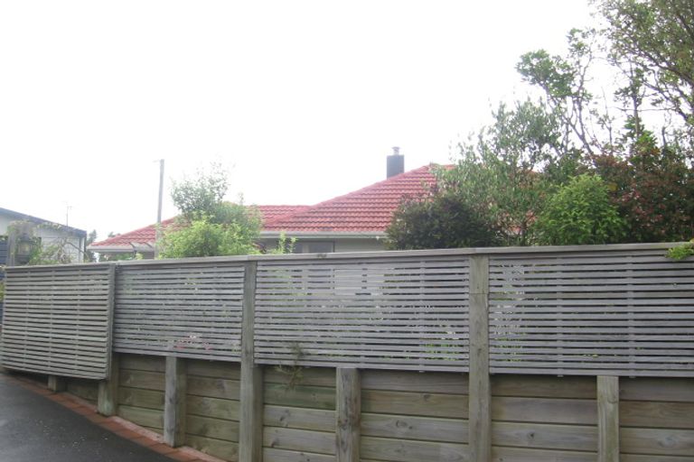 Photo of property in 6 Birch Street, Johnsonville, Wellington, 6037