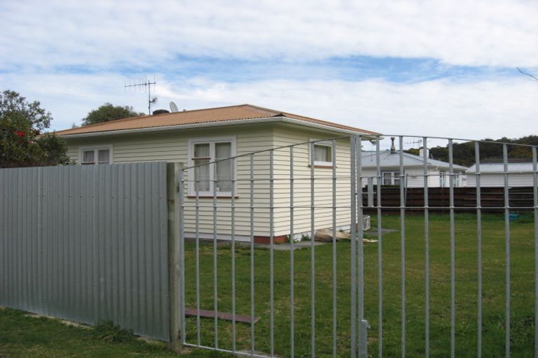 Photo of property in 59 Frederick Street, Wainuiomata, Lower Hutt, 5014