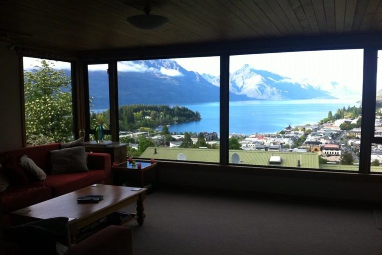 Photo of property in 22a Malaghan Street, Queenstown, 9300