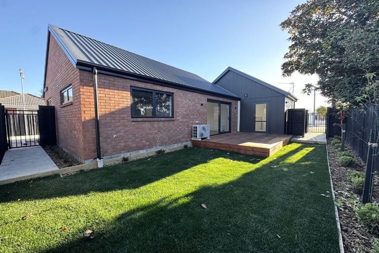 Photo of property in 1/300 Westminster Street, Mairehau, Christchurch, 8013