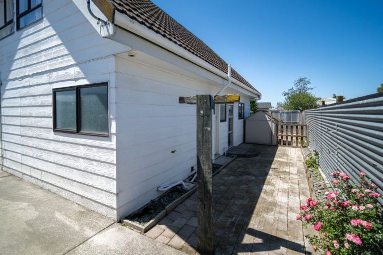 Photo of property in 247 Flaxmere Avenue, Flaxmere, Hastings, 4120