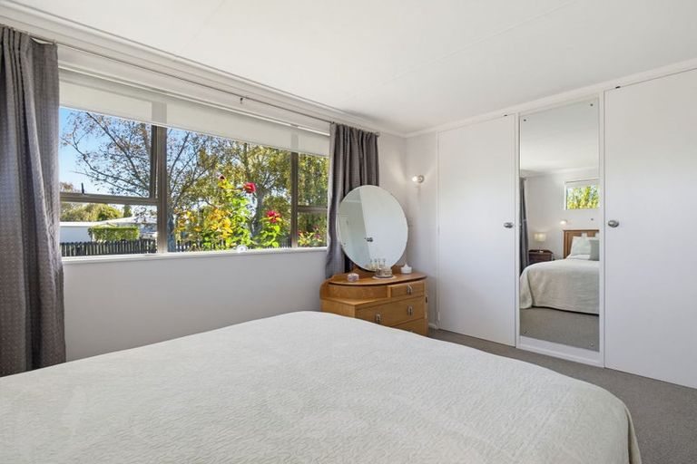 Photo of property in 4 Dove Place, Westbrook, Palmerston North, 4412