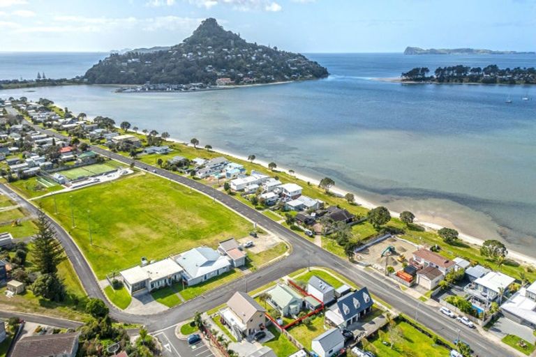 Photo of property in 2 Tokoroa Road, Tairua, 3508
