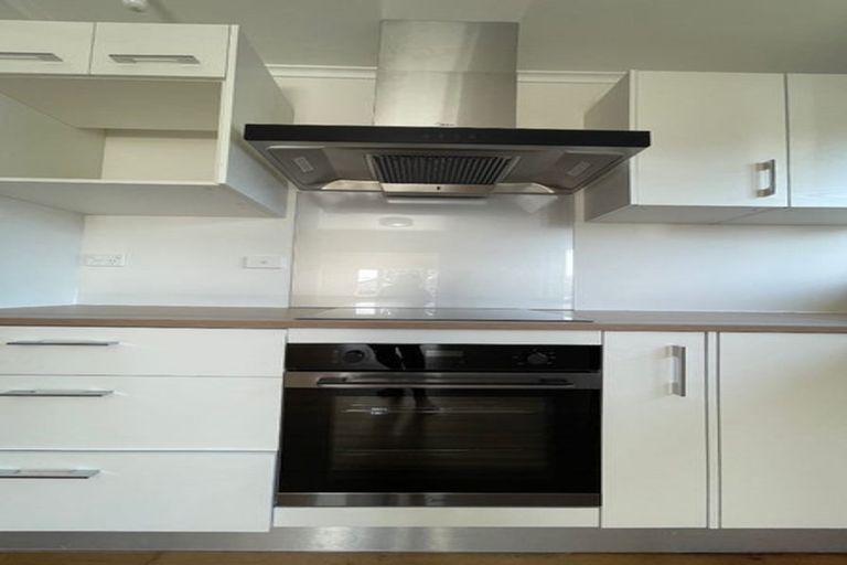 Photo of property in 4 Kiwi Place, Pukekohe, 2120