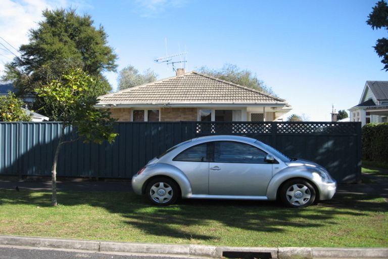 Photo of property in 15u1 George Street, Claudelands, Hamilton, 3214